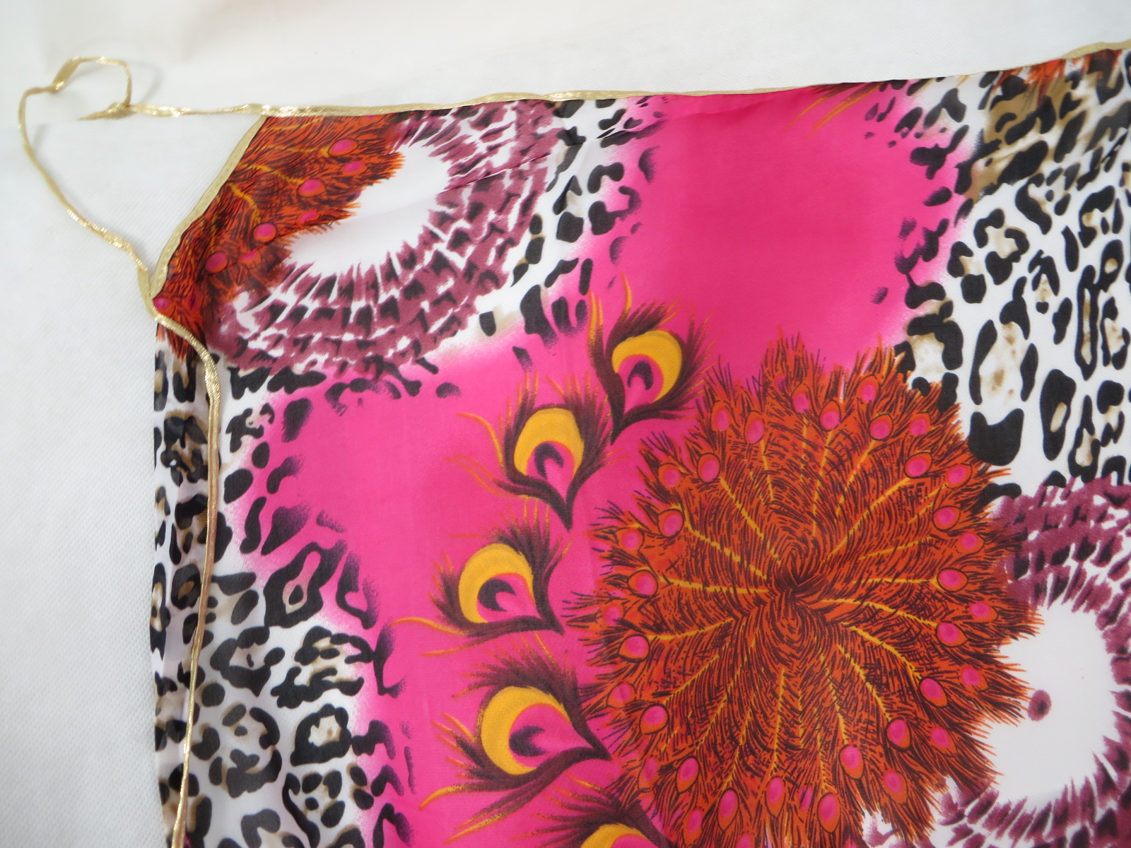 sarong10yb