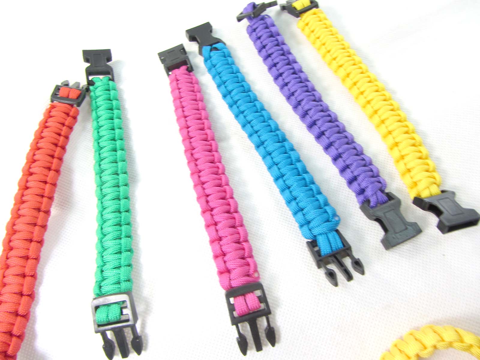survivalbracelet1yc