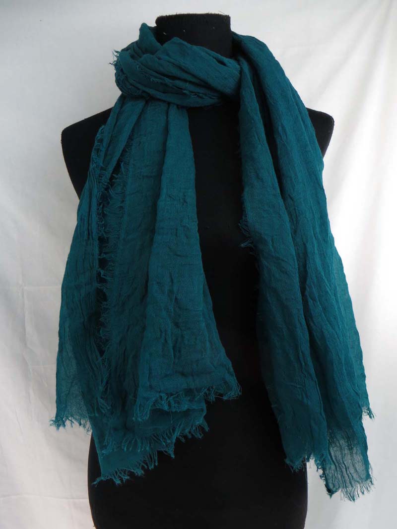plainscarf117mr5yn