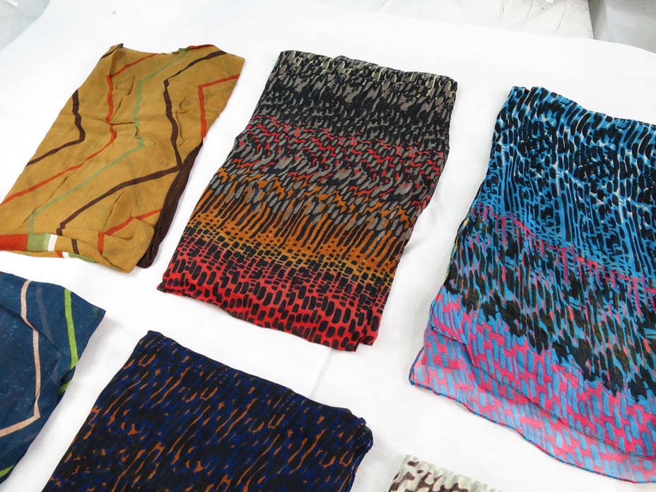 scarfsarong48mr1b
