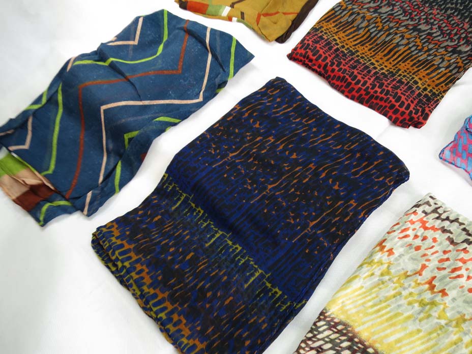scarfsarong48mr1c