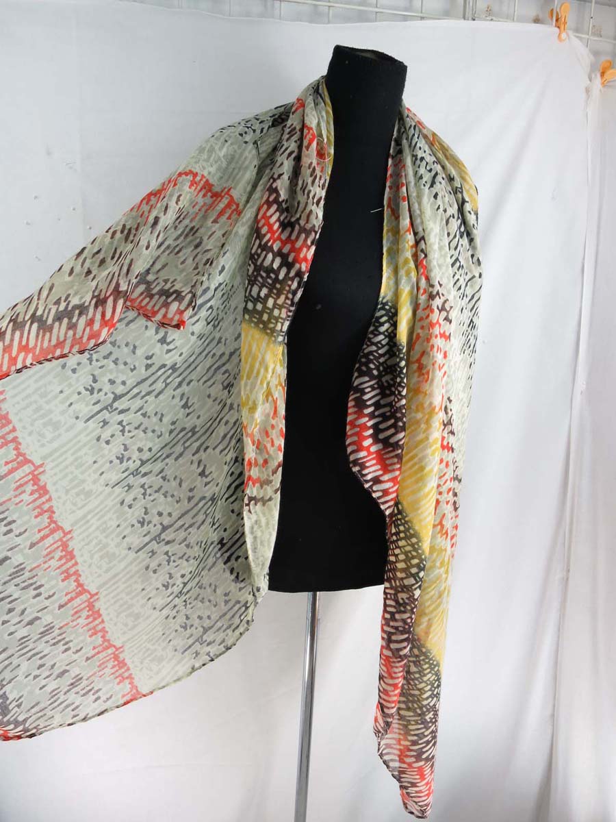 scarfsarong48mr1x