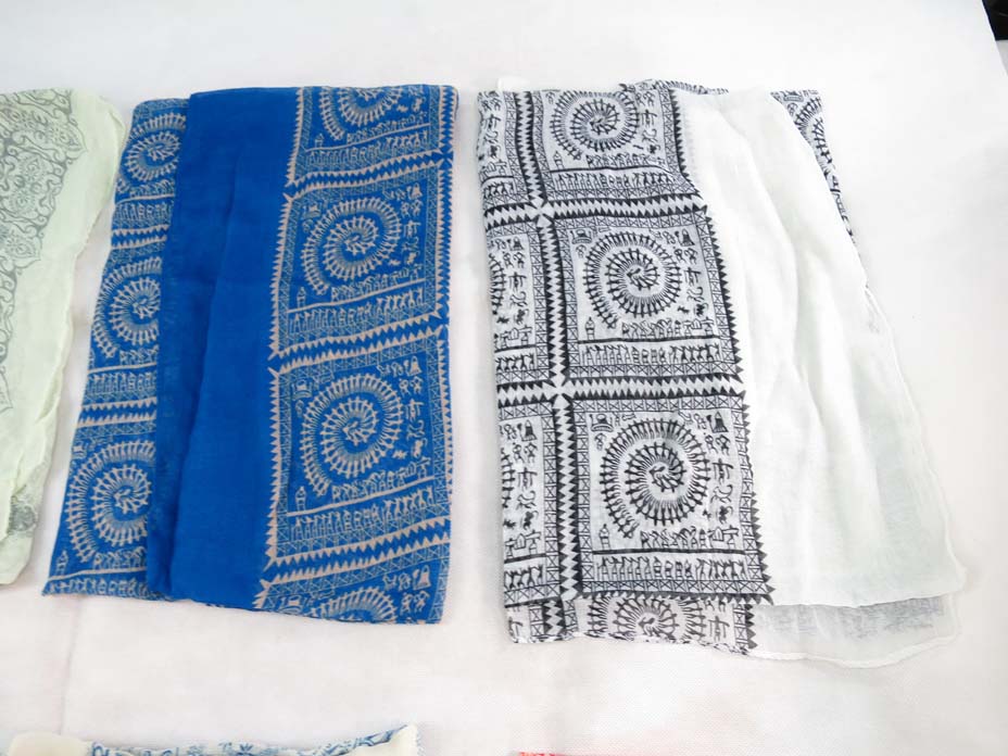 scarfsarong52mr1c