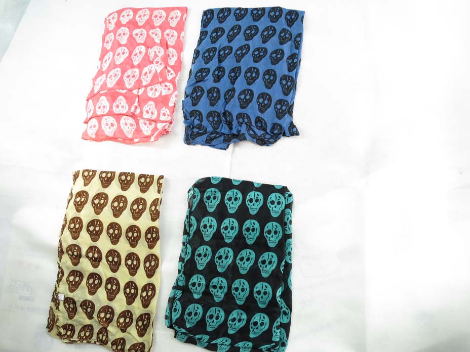 scarfsarong53mr2a