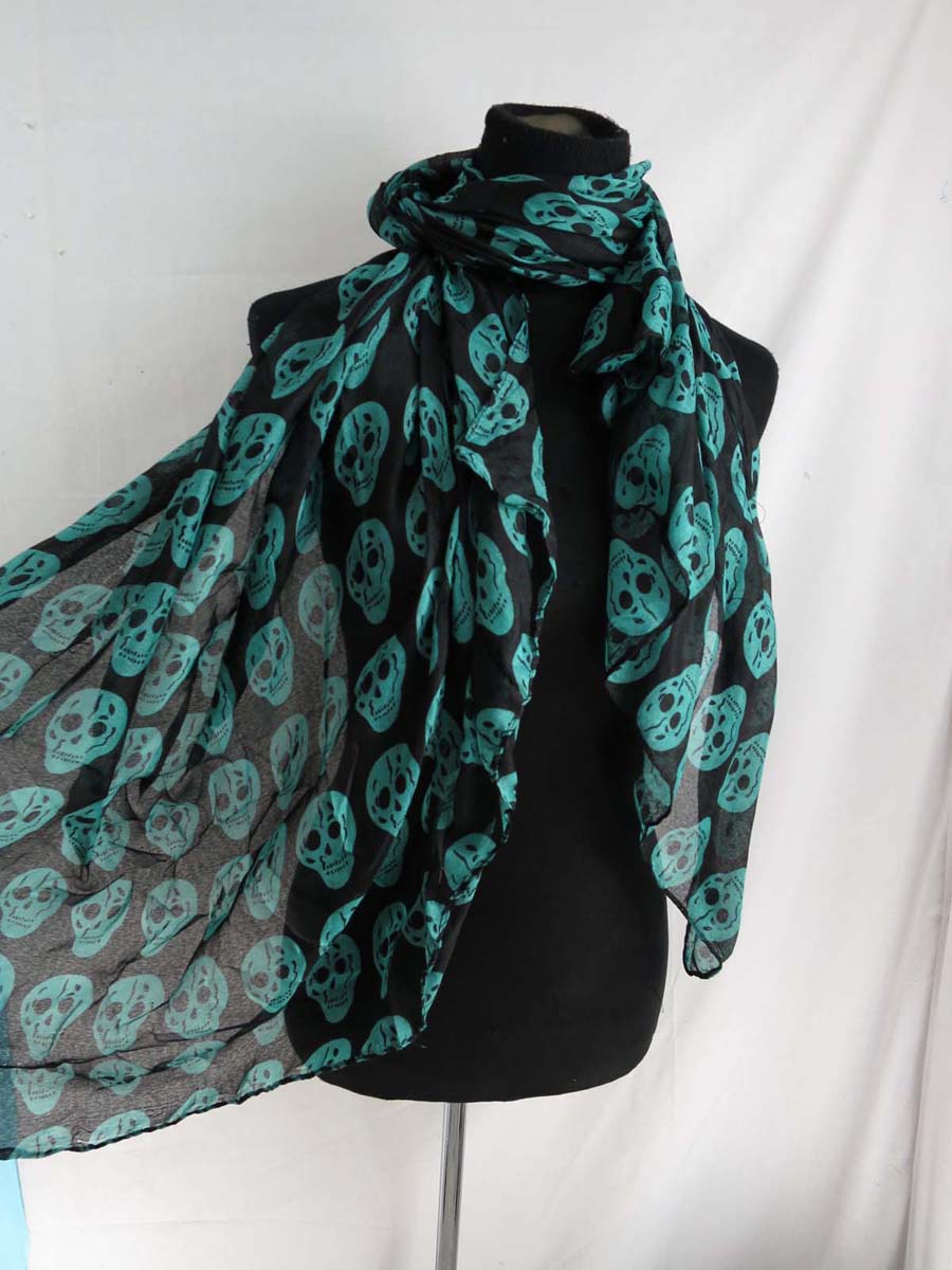 scarfsarong53mr2o