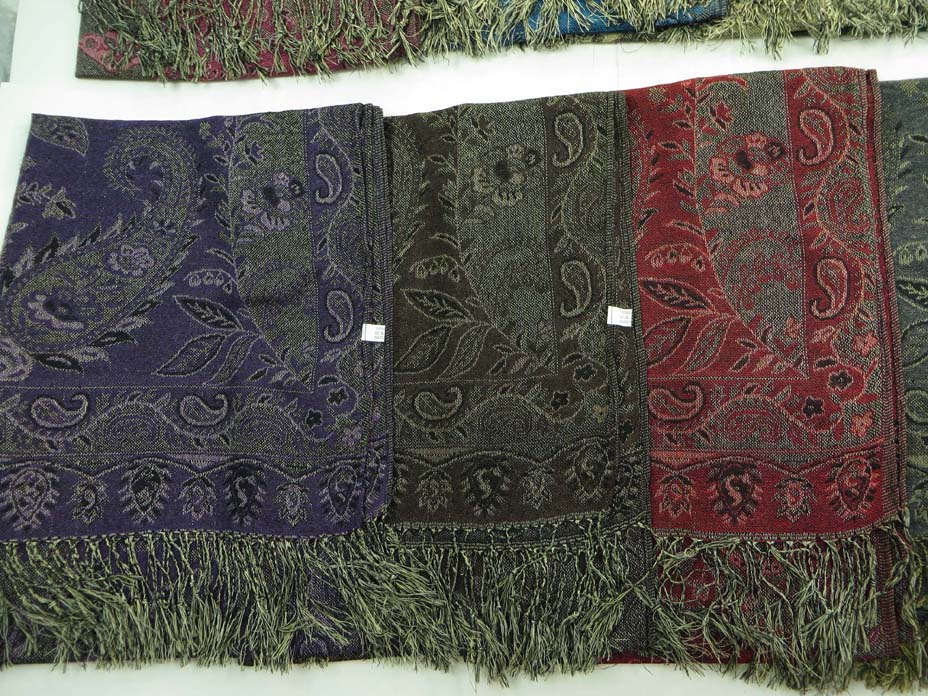 winterscarf18mr2b