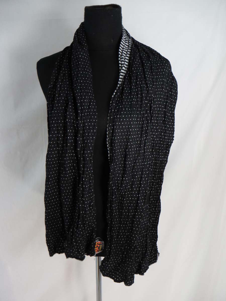 scarf81dr6zu