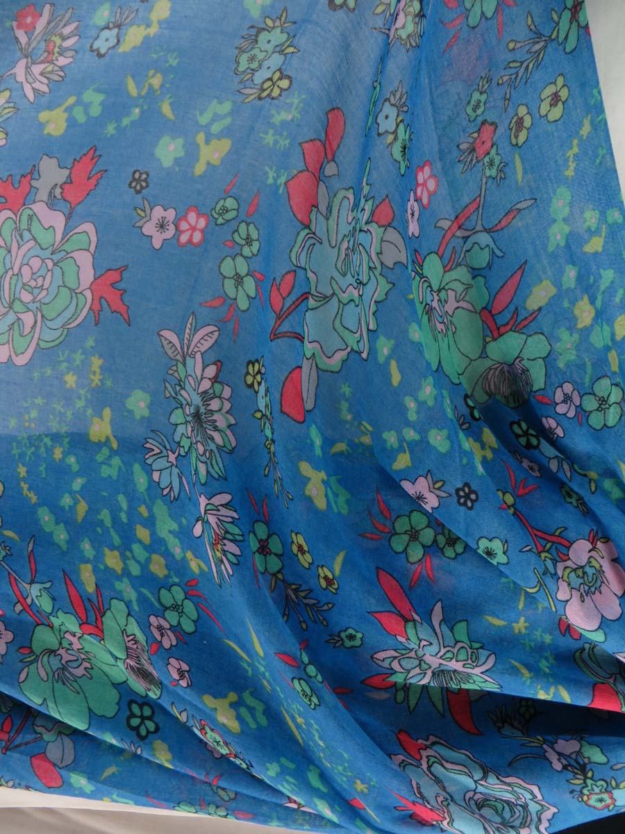 scarfsarong17u1f