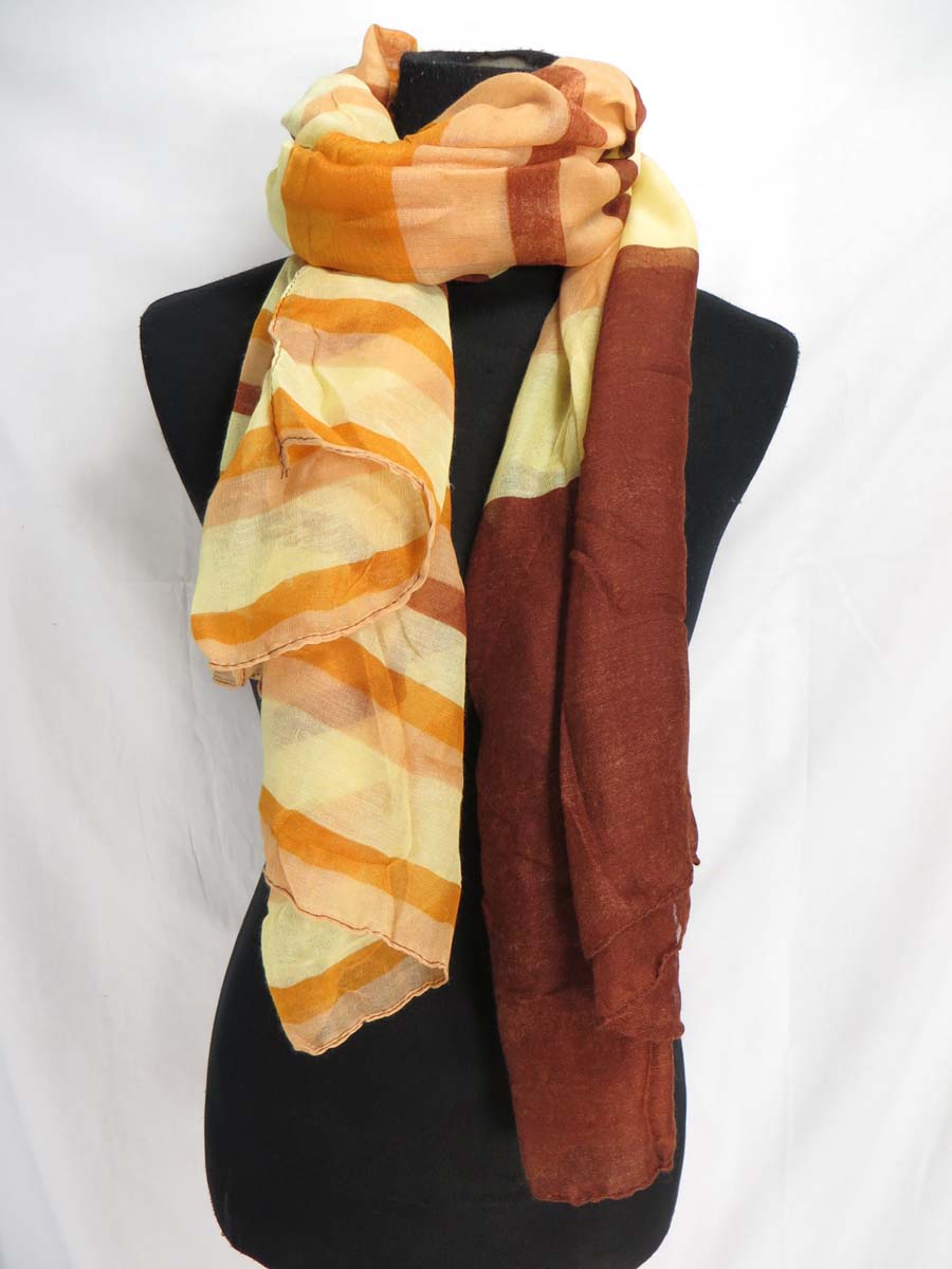 scarfsarong17u1x