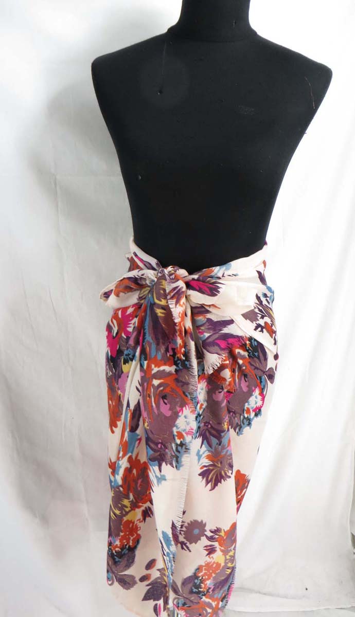 scarfsarong65u1g