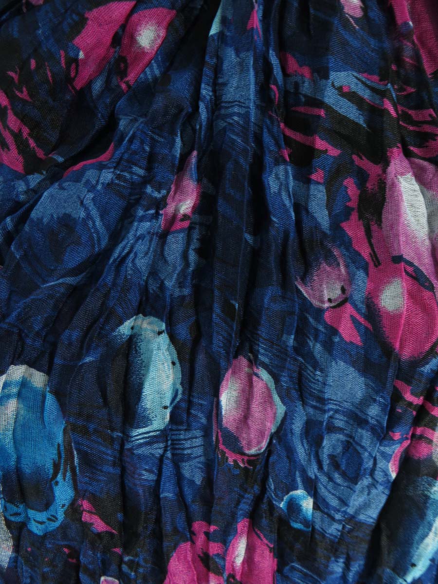 scarfsarong67db3q