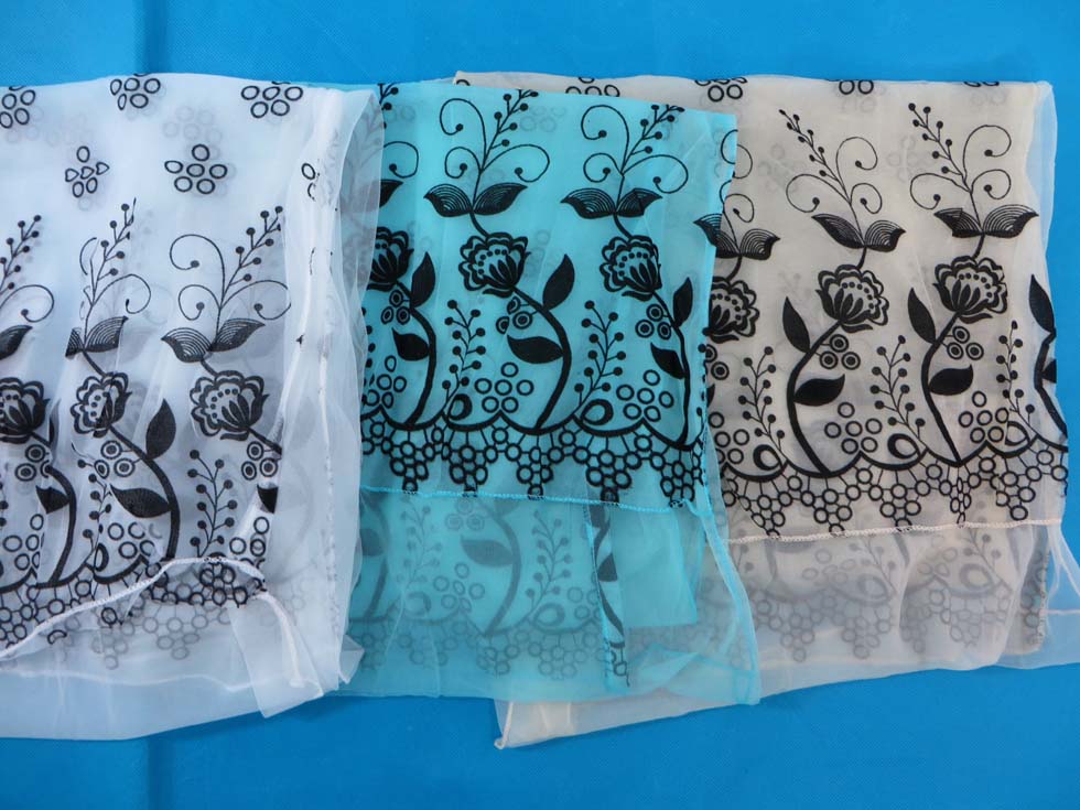 sheerscarf32un21e