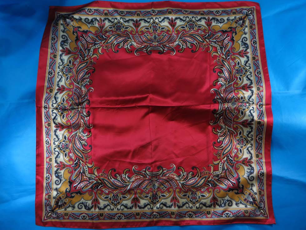 squarescarf50un5m