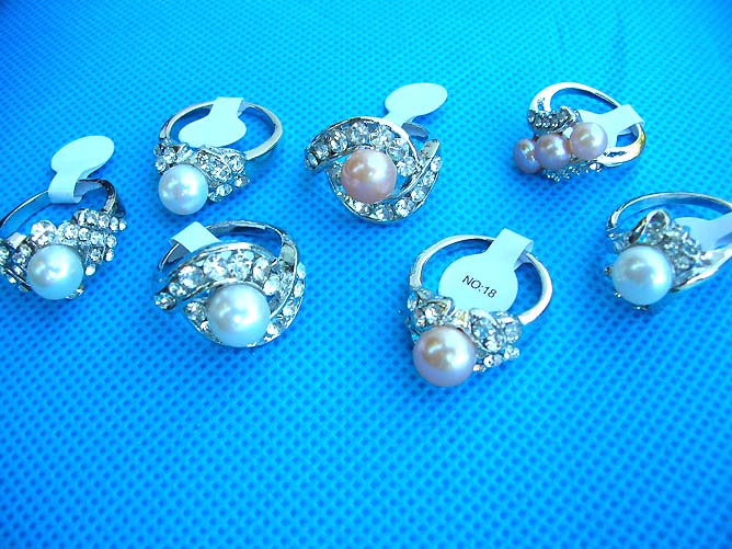cz-faux-pearl-rings-10c