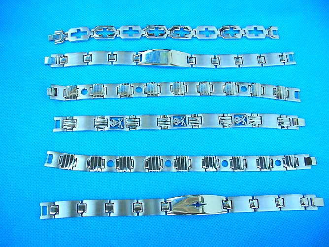 stainless-steel-bracelet-1a