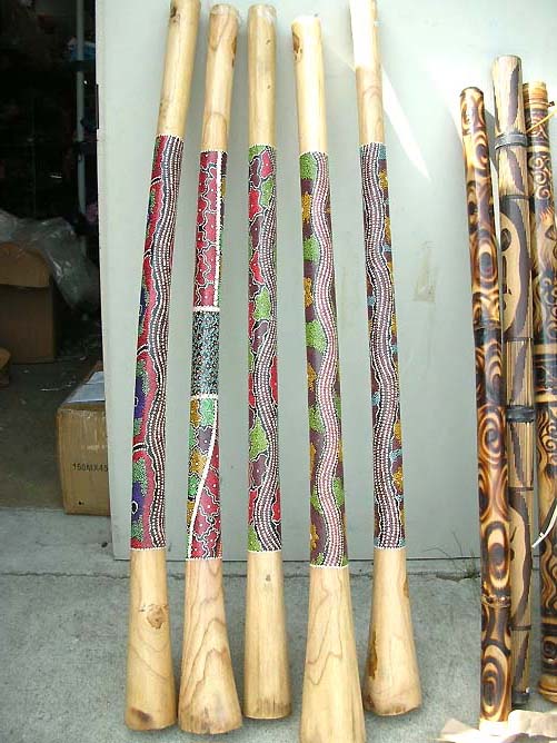 wood-painting-didgeridoo-200a
