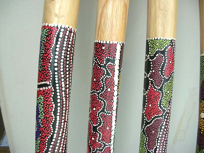 wood-painting-didgeridoo-200b