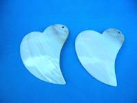 Artists inspired heart motif pendant, made from lovely sea shell