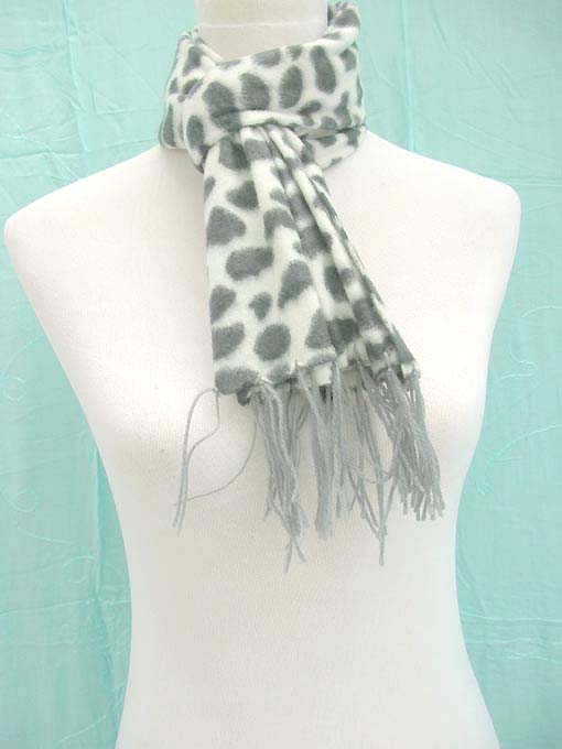 acrylic-felt-scarves-animal-skin-1a