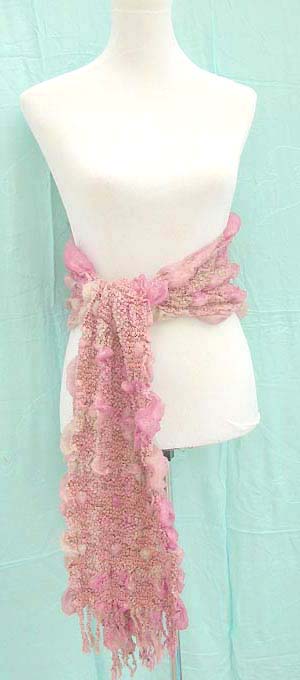 bumpy-bubble-scarf-shawl-01i