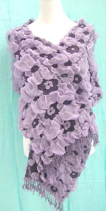 bumpy-bubble-scarf-shawl-04f