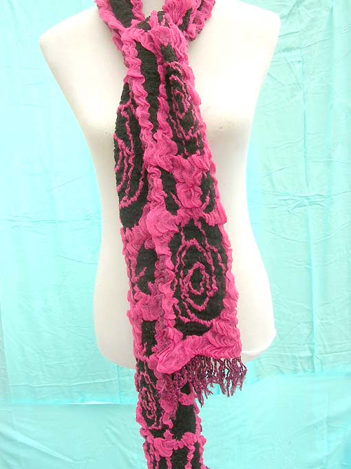 bumpy-bubble-scarf-shawl-08d
