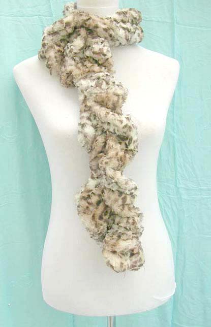 faux-animal-fur-scarf-1c-fuzzy-neckwarmers