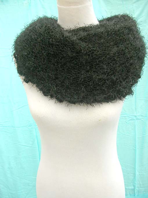 hollow-neck-circle-cowl-scarf-5b-shawl-wrap-neckwarmer