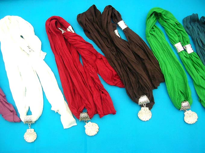 jewelry-scarf-necklace-5b-seashell-design-cz-dendant
