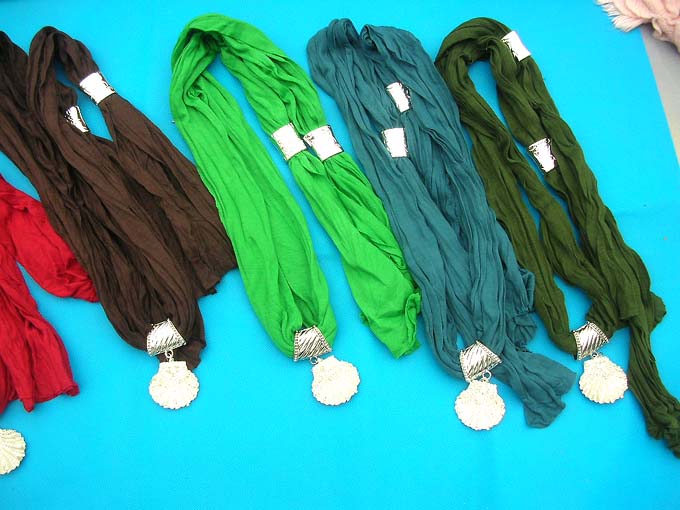 jewelry-scarf-necklace-5c-seashell-design-cz-dendant
