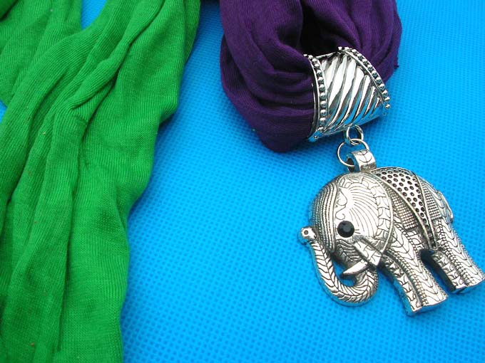 jewelry-scarf-necklace-7c-elephant-pendant-charm