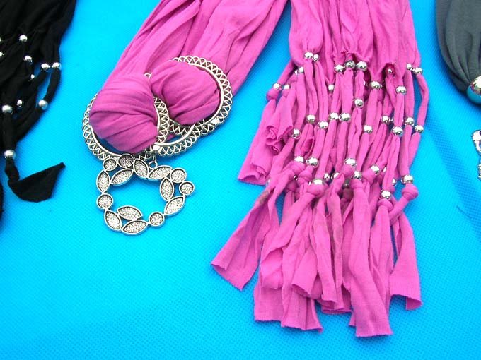jewelry-scarf-necklace-7f-scorpion-mixed-pendants