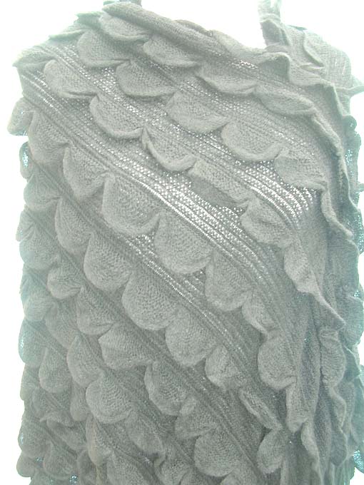 jumper-poncho-sweater-03b