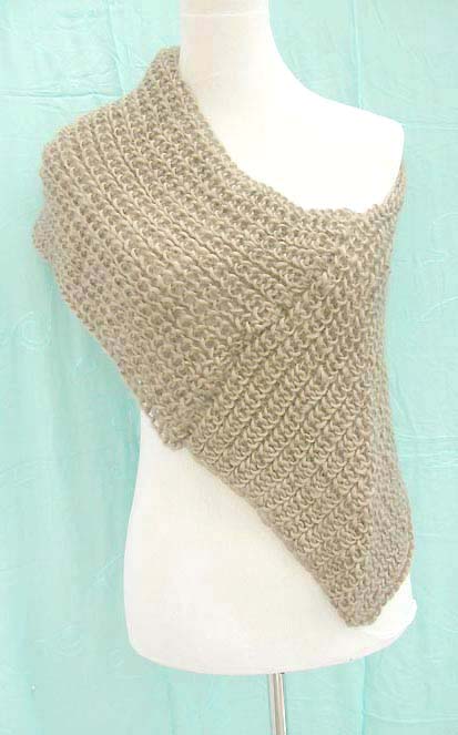 knitted-collar-scarf-top-1q