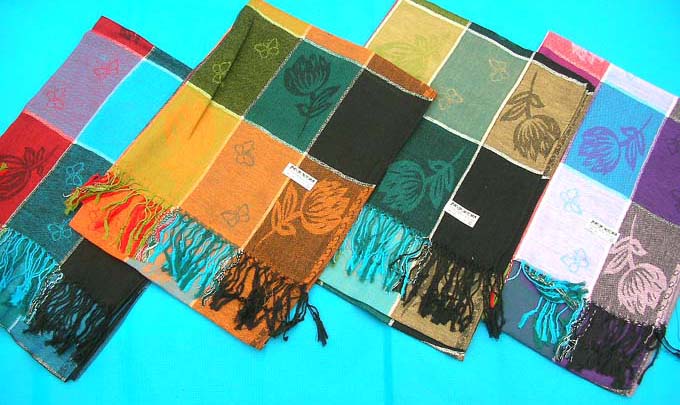 pashmina-shawl-large-checker-2a-floral-theme