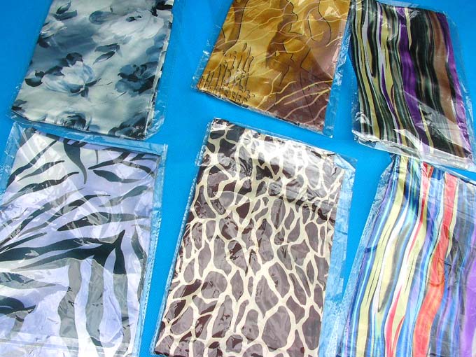satin-butterfly-neck-scarf-2j