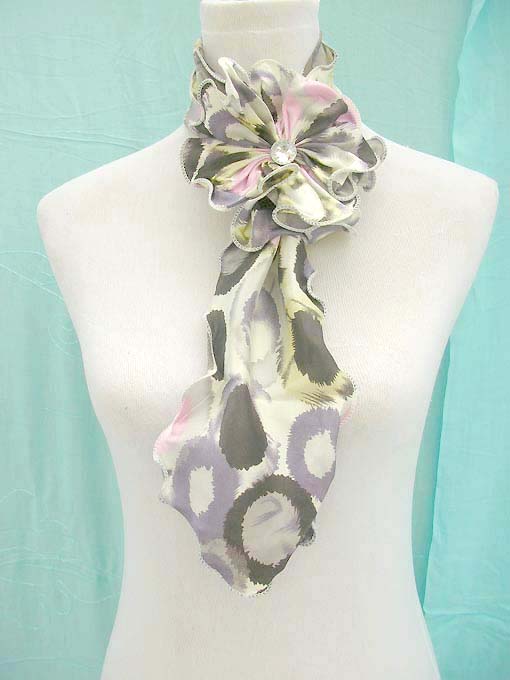 satin-neck-scarf-belt-corsage-1a