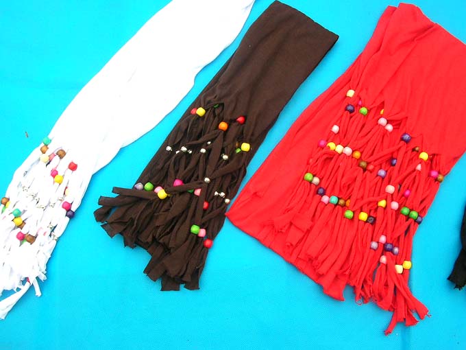 scarf-beaded-tassels-1a