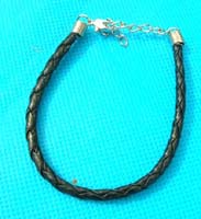 braided-leather-bracelet-1