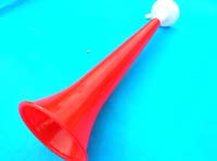 plastic-short-horn-1