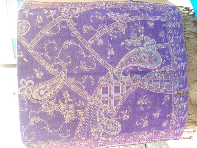 gold-thread-pashmina-shawl-109i