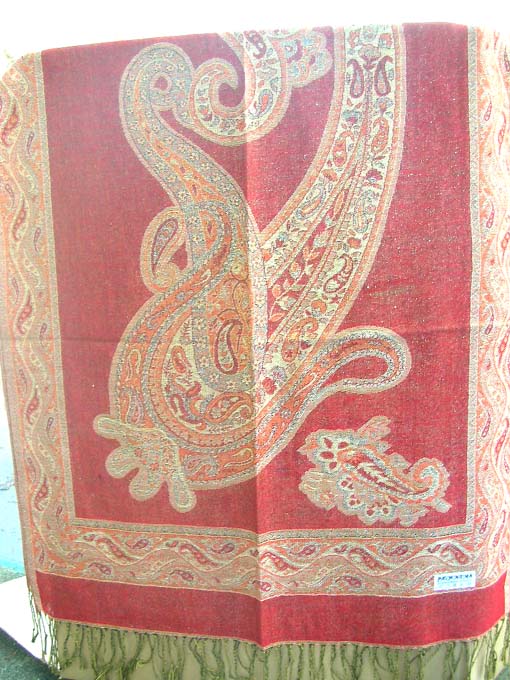 gold-thread-pashmina-shawl-129k