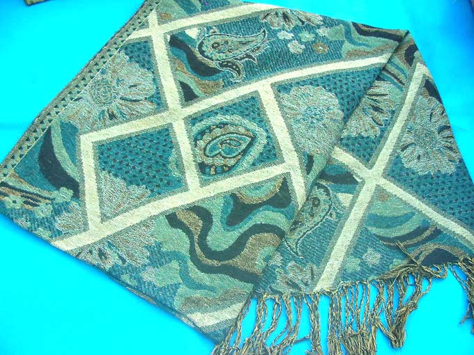 gold-thread-pashmina-shawl-133aa