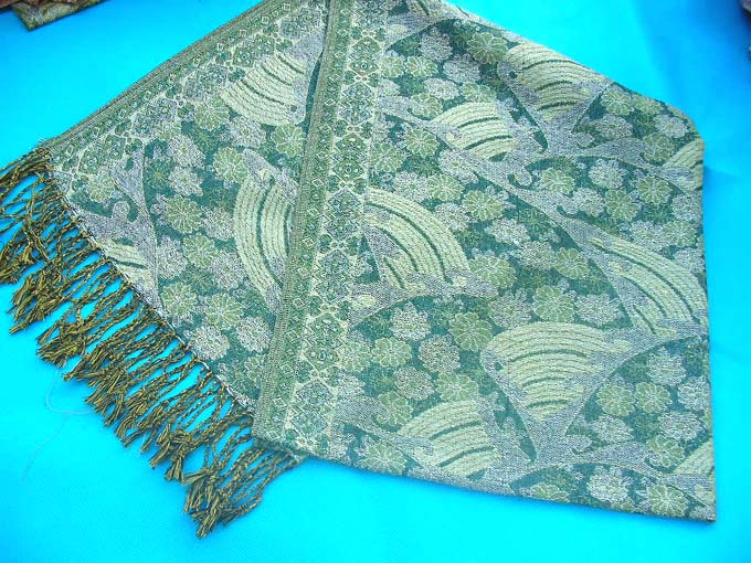 gold-thread-pashmina-shawl-133ad