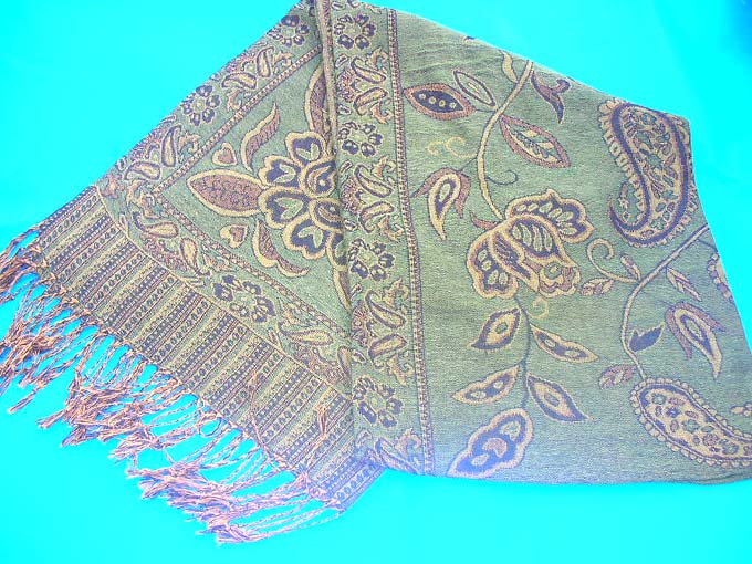 gold-thread-pashmina-shawl-133f