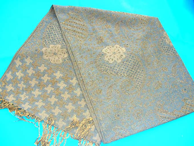 gold-thread-pashmina-shawl-133j