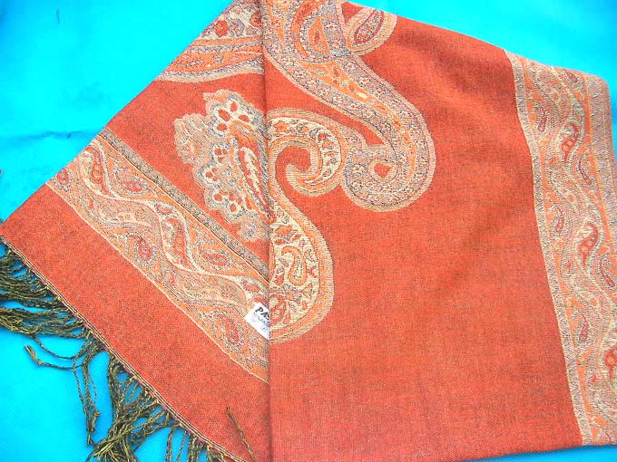 gold-thread-pashmina-shawl-133z