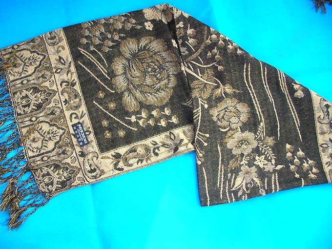 gold-thread-pashmina-shawls-102w