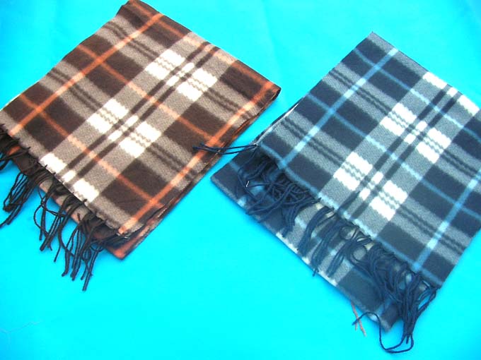 shawl-acrylic-141e