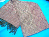 gold-thread-pashmina-shawl-112y